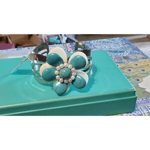 Gorgeous Handcrafted Genuine Turquoise & Mother of Pearl Cuff Bracelet